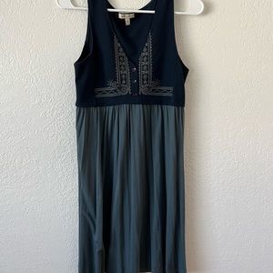 Silence and noise Dress